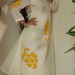 सुबह (Subah) Handcrafted Mulmul Co-ord Set – Off White